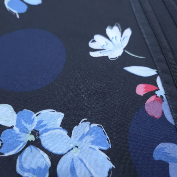 Adidas Girls Floral Printed Tricot Joggers size M (10/12) - Picture 8 of 16